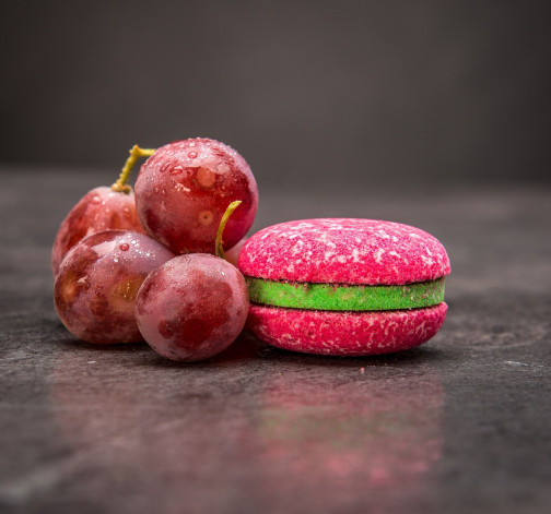 Koupelová makronka s vůní červených hroznů 55 g