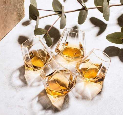 Sklenky na whisky ve tvaru klenotu 4ks