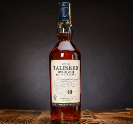 Talisker Whisky 10y 45