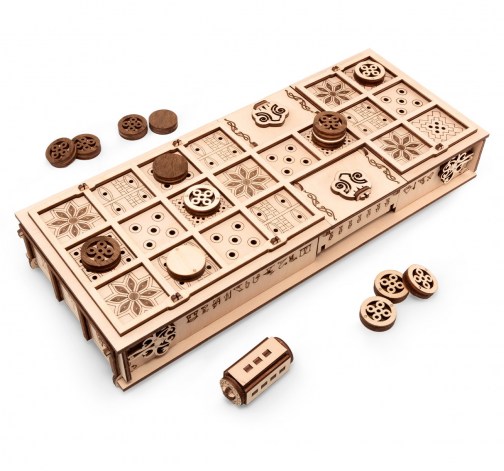Dřevěný model deskových her Ur a Senet