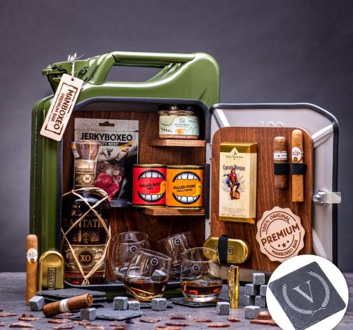 Manboxeo bar Khaki s Bourbonem