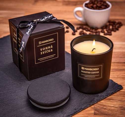 Svíčka s dřevěným praskajícím knotem a intenzivní vůní - Roasted Coffee 150 g