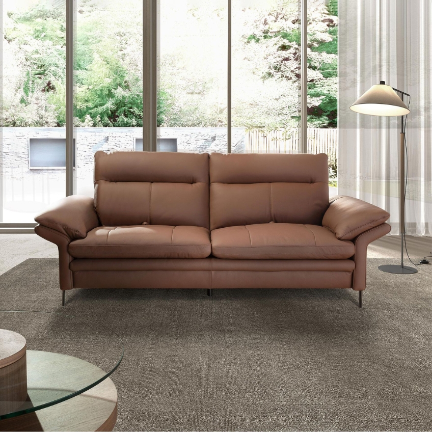 Angel Cerdá Hnědá kožená trojmístná pohovka No. 6241