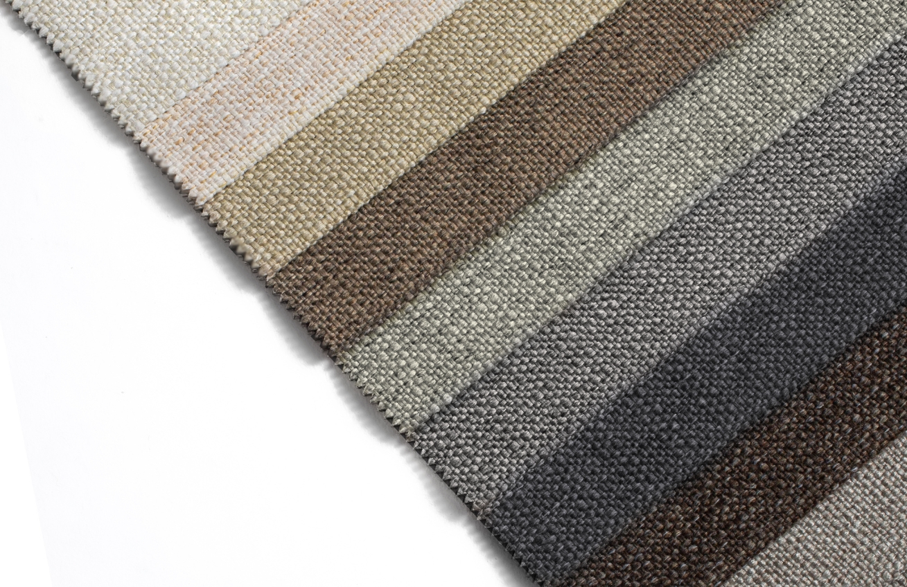 Cosmopolitan Design Tmavě šedá čalouněná rohová pohovka Vienna 225 cm