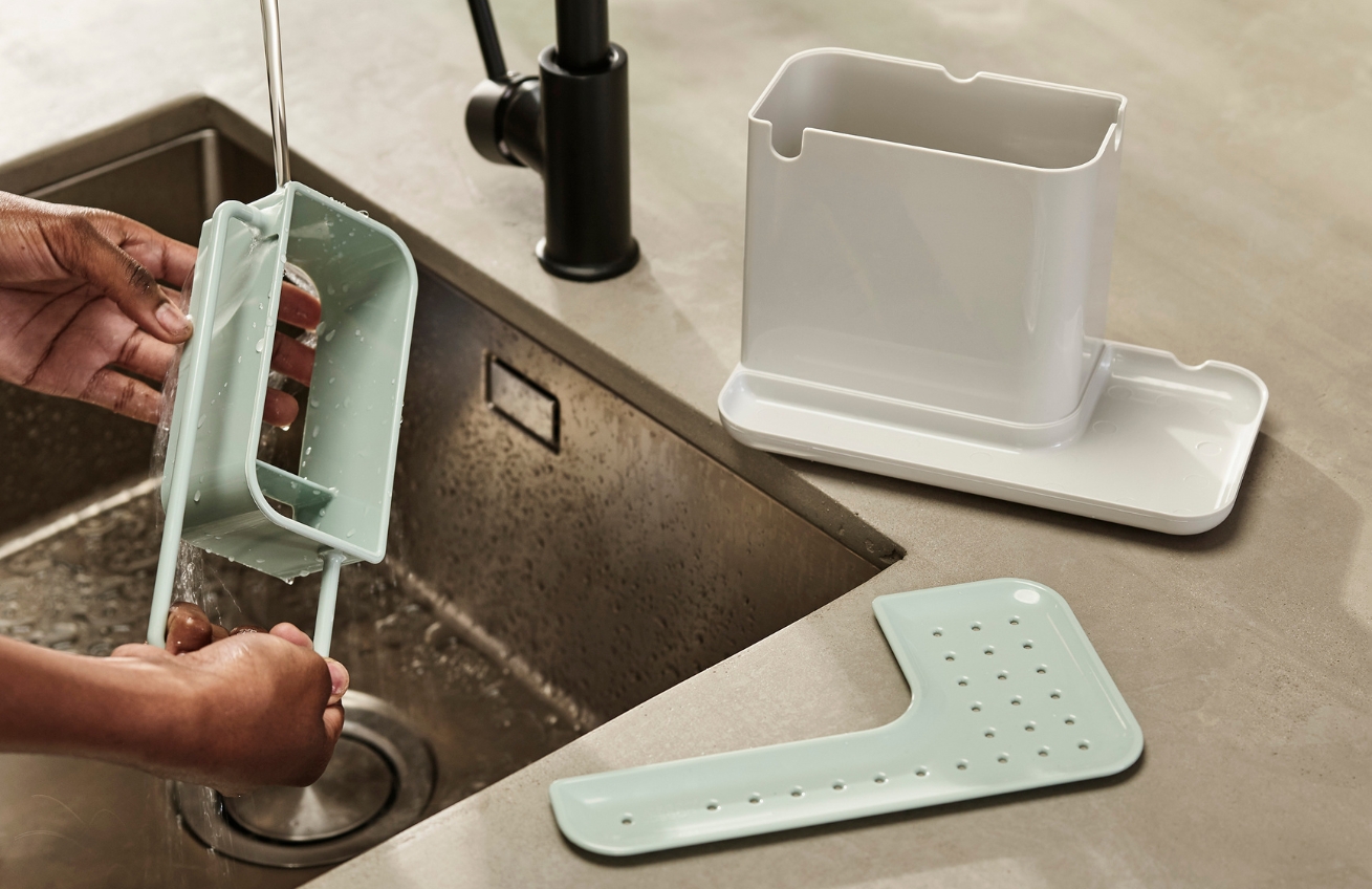 Joseph Joseph Zelený plastový stojan na mycí prostředky Caddy