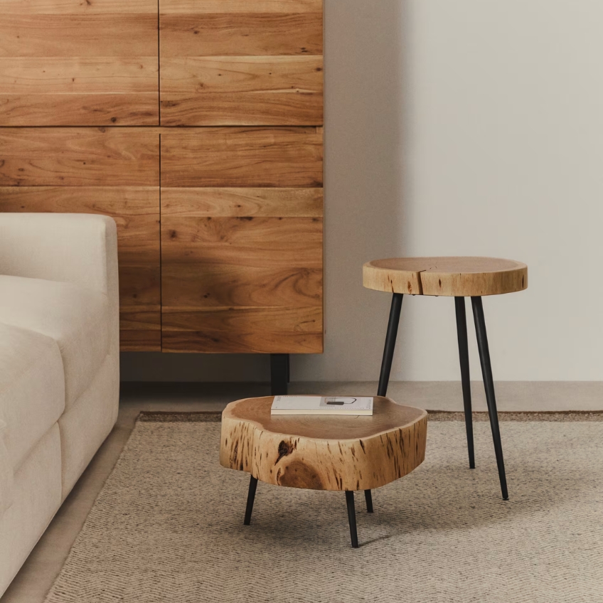 Kave Home Dřevěný odkládací stolek Tanive 35 cm