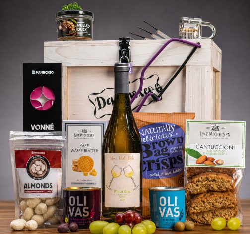 Truhla s bílým vínem